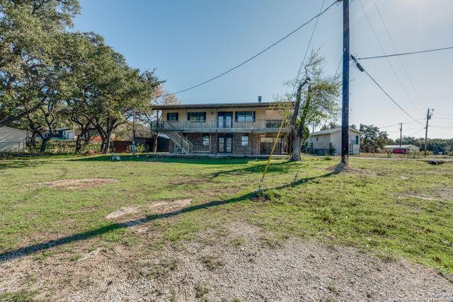 582 ORBIT DR, Canyon Lake, TX 78133