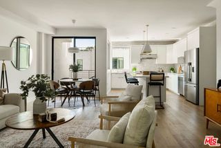 2150 Clifford Street, Los Angeles, CA 90026