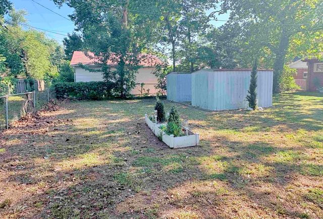 1234 N Buckner St, Derby, KS 67037