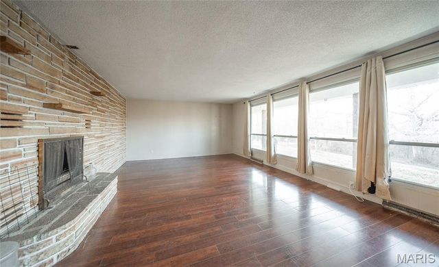 13551 State Route F, Rolla, MO 65401