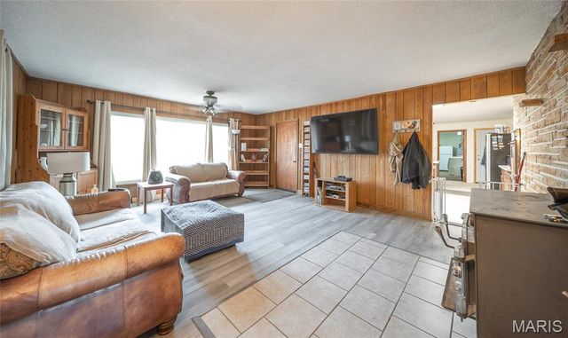 13551 State Route F, Rolla, MO 65401