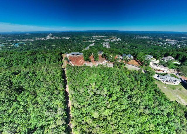 8100 Balata Drive, Ooltewah, TN 37363