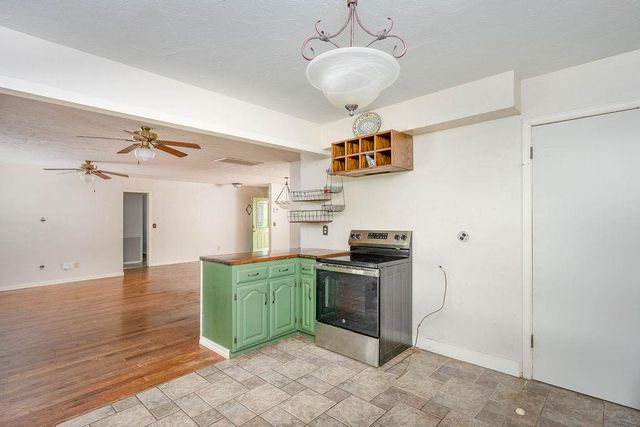 6112 N Allison Drive, Oklahoma City, OK 73112