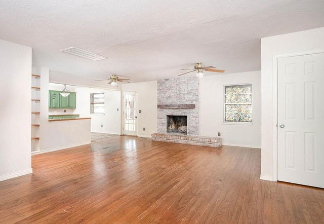 6112 N Allison Drive, Oklahoma City, OK 73112