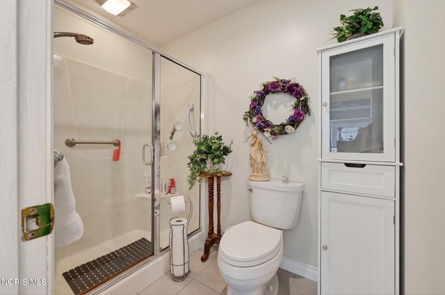 26442 E Wexford Drive, Perrysburg, OH 43551