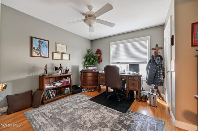 26442 E Wexford Drive, Perrysburg, OH 43551