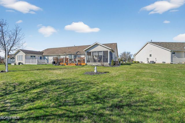 26442 E Wexford Drive, Perrysburg, OH 43551