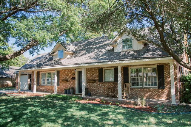 1308 Borger Street, Plainview, TX 79072