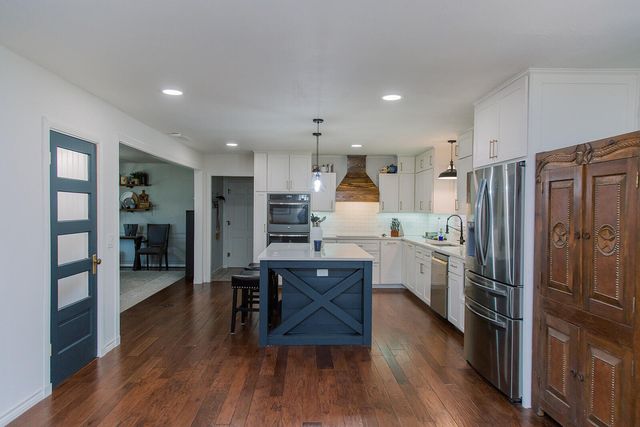 1308 Borger Street, Plainview, TX 79072