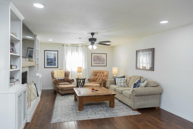 1308 Borger Street, Plainview, TX 79072