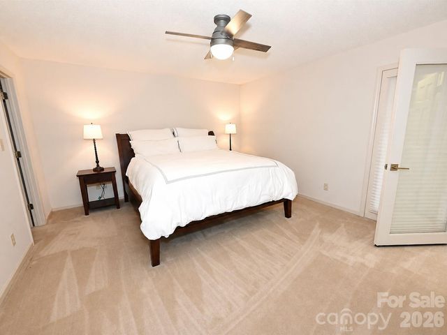 3675 Rock Bridge Drive NE, Conover, NC 28613