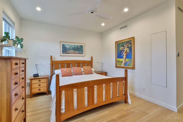 1826 Elm Street, Cincinnati, OH 45202