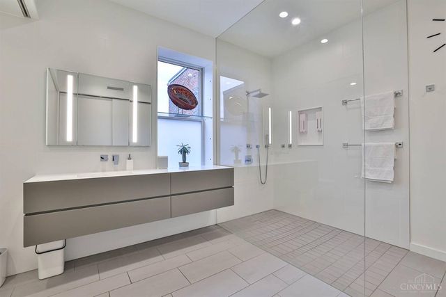 1826 Elm Street, Cincinnati, OH 45202