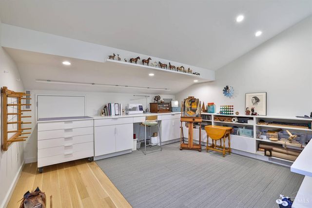 1826 Elm Street, Cincinnati, OH 45202