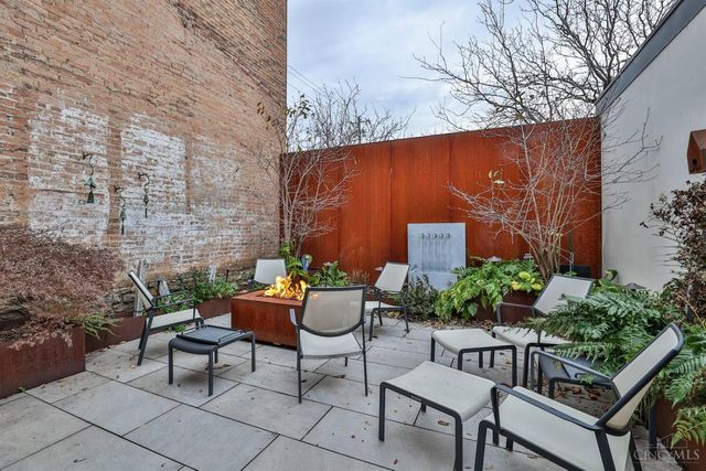 1826 Elm Street, Cincinnati, OH 45202