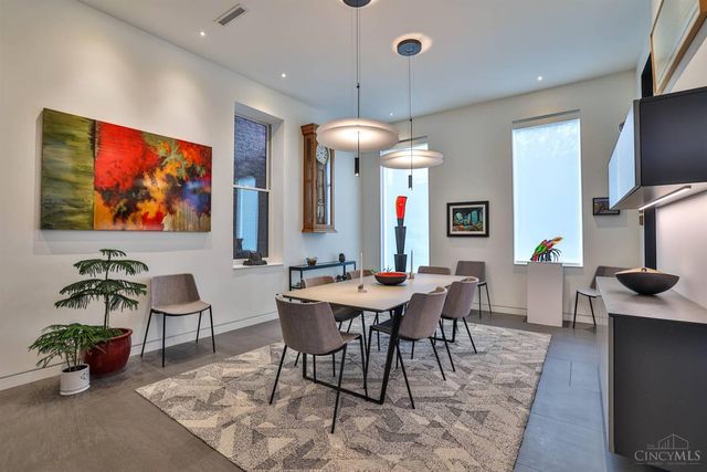 1826 Elm Street, Cincinnati, OH 45202