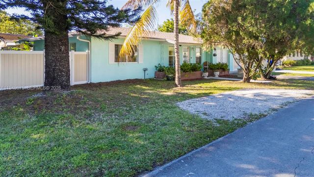 2320 Funston St, Hollywood, FL 33020