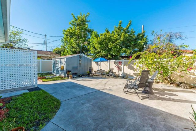 2320 Funston St, Hollywood, FL 33020