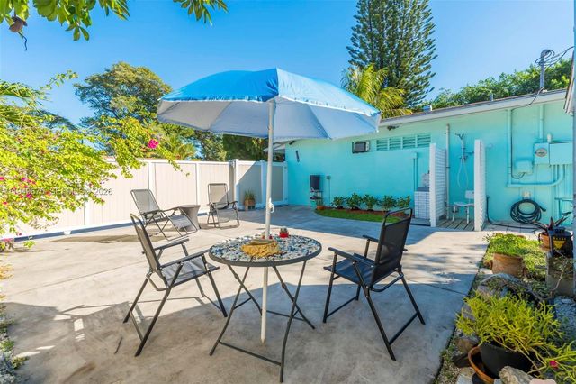 2320 Funston St, Hollywood, FL 33020