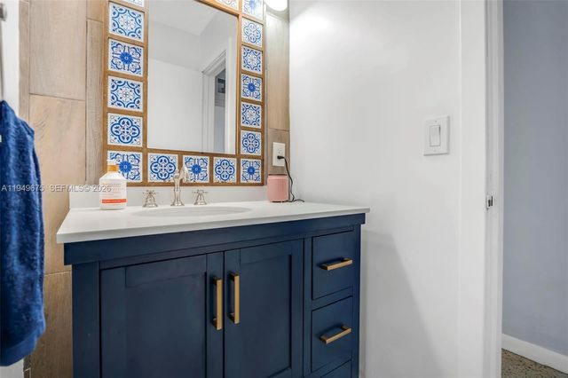 2320 Funston St, Hollywood, FL 33020