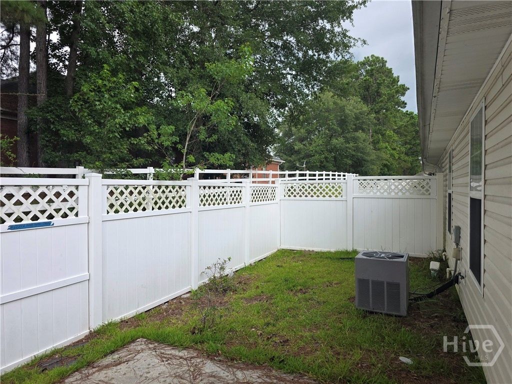 Image 20 of property listing at 5022 Winfield Drive, Rincon, GA 31326