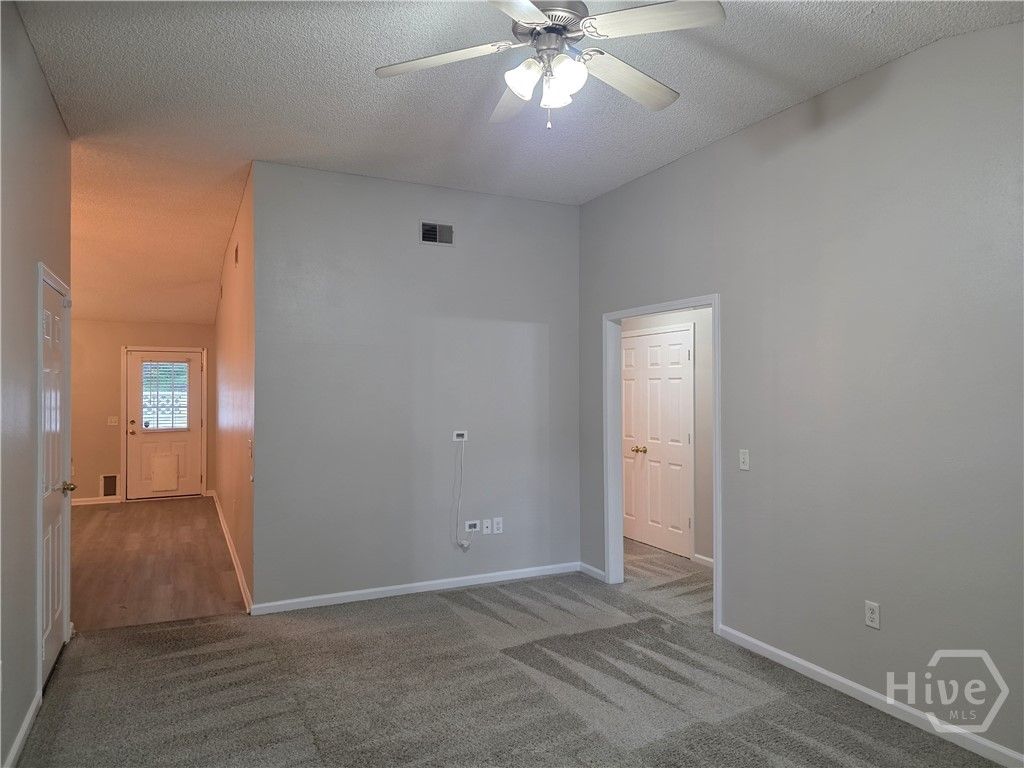 Image 3 of property listing at 5022 Winfield Drive, Rincon, GA 31326