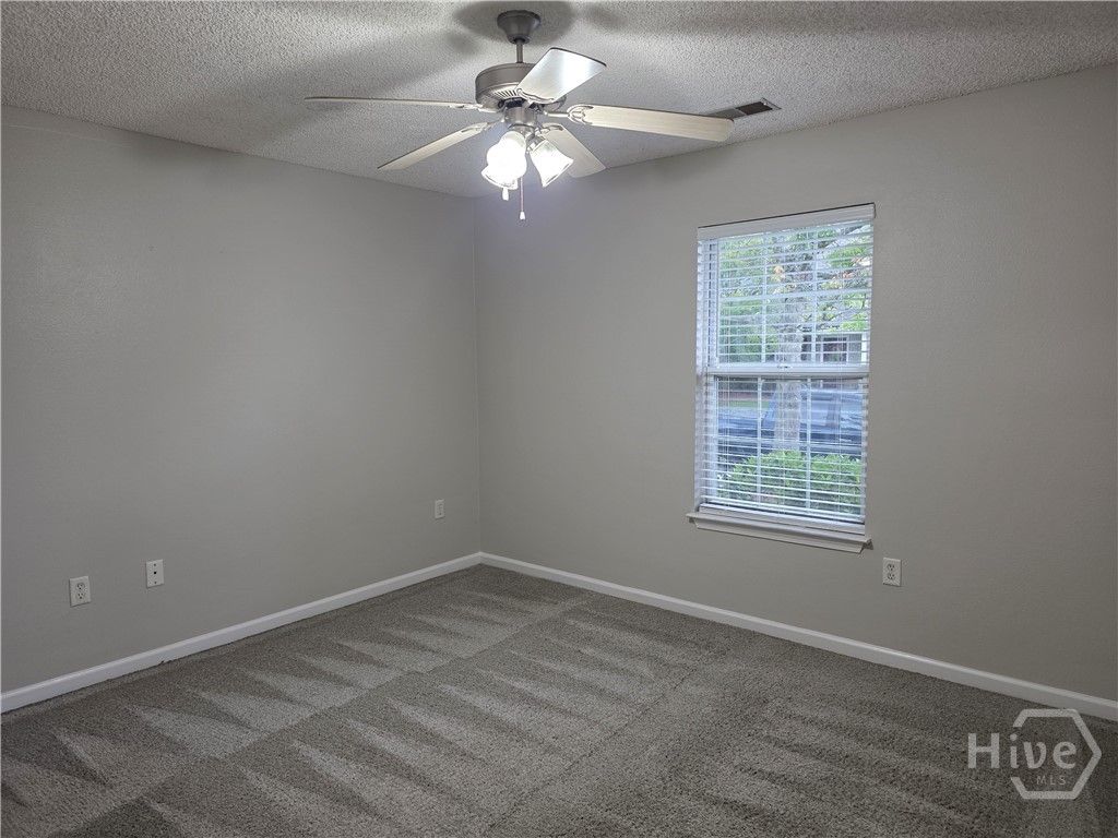Image 7 of property listing at 5022 Winfield Drive, Rincon, GA 31326