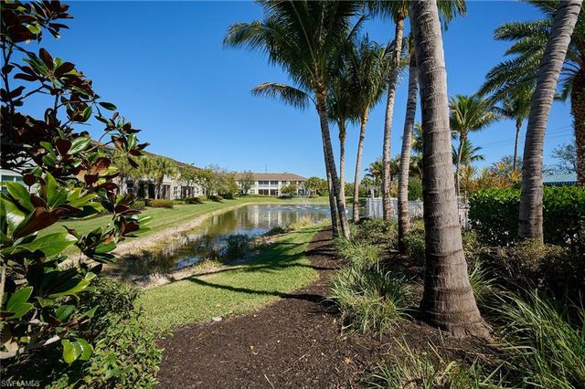 2319 Sawyers Hill RD # 701, Naples, FL 34120