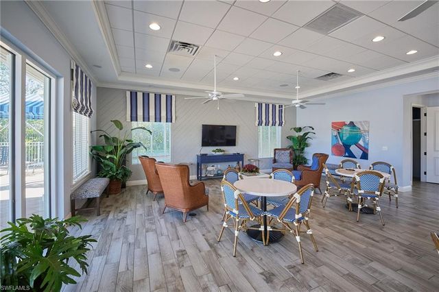 2319 Sawyers Hill RD # 701, Naples, FL 34120