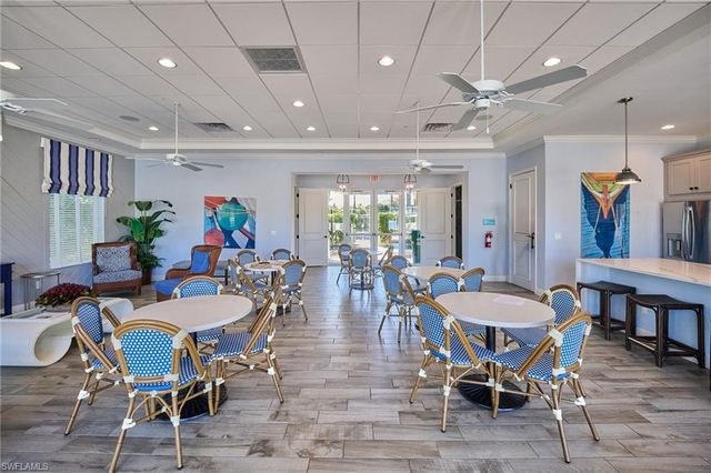 2319 Sawyers Hill RD # 701, Naples, FL 34120