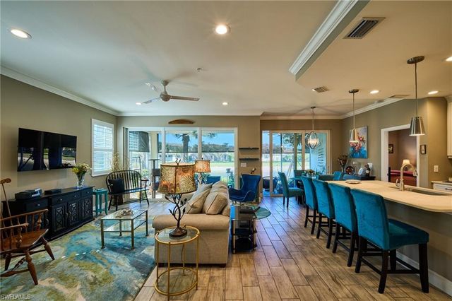 2319 Sawyers Hill RD # 701, Naples, FL 34120