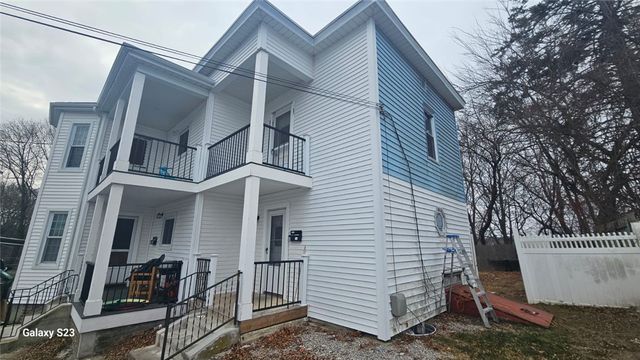 43 N Summit Street, Woonsocket, RI 02895