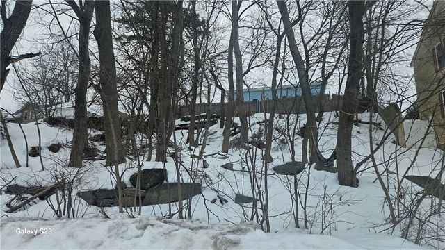 43 N Summit Street, Woonsocket, RI 02895