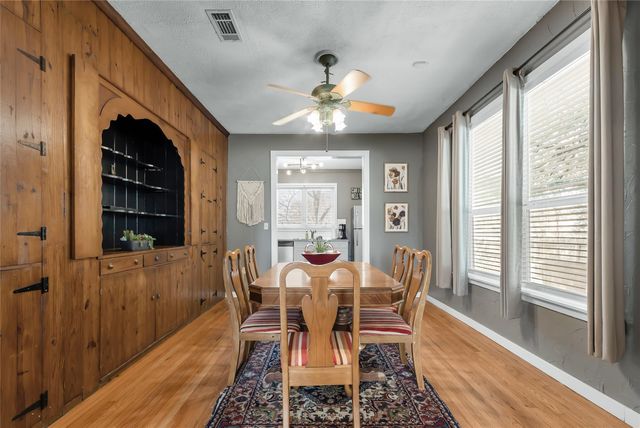 120 Fairway Drive, Bryan, TX 77801