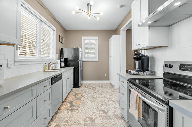 120 Fairway Drive, Bryan, TX 77801