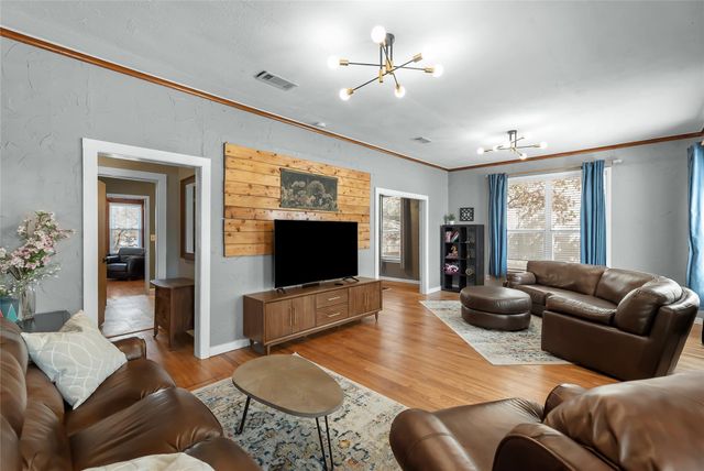120 Fairway Drive, Bryan, TX 77801