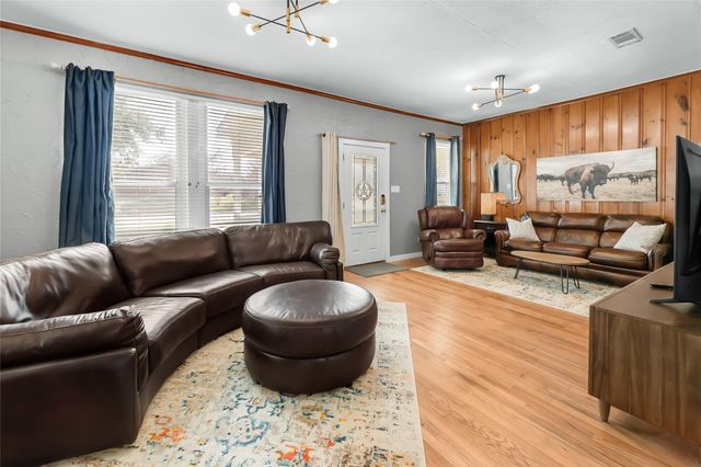 120 Fairway Drive, Bryan, TX 77801