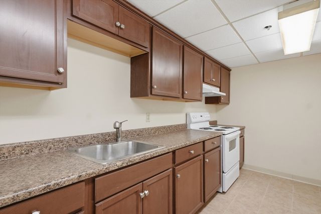 60 Rantoul St 708N, Beverly, MA 01915