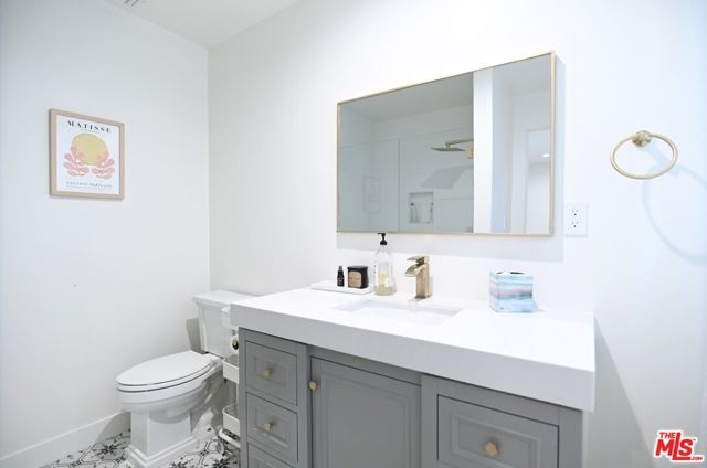 1430 Stearns Drive, Los Angeles, CA 90035