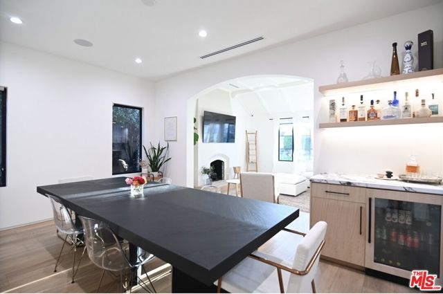 1430 Stearns Drive, Los Angeles, CA 90035