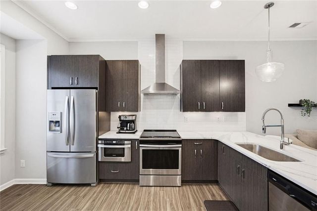 629 Broadview NE Place, Atlanta, GA 30324