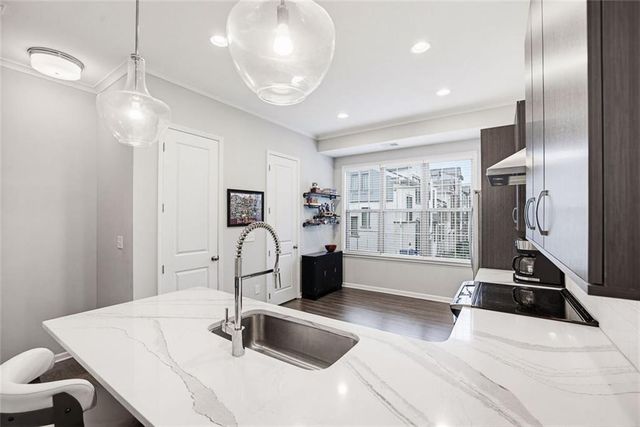 629 Broadview NE Place, Atlanta, GA 30324