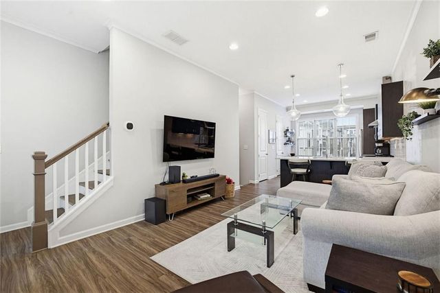 629 Broadview NE Place, Atlanta, GA 30324