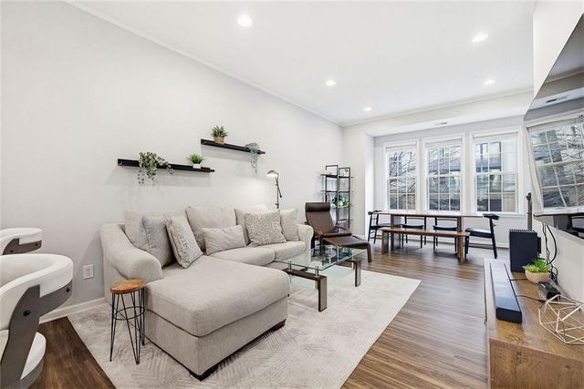 629 Broadview NE Place, Atlanta, GA 30324