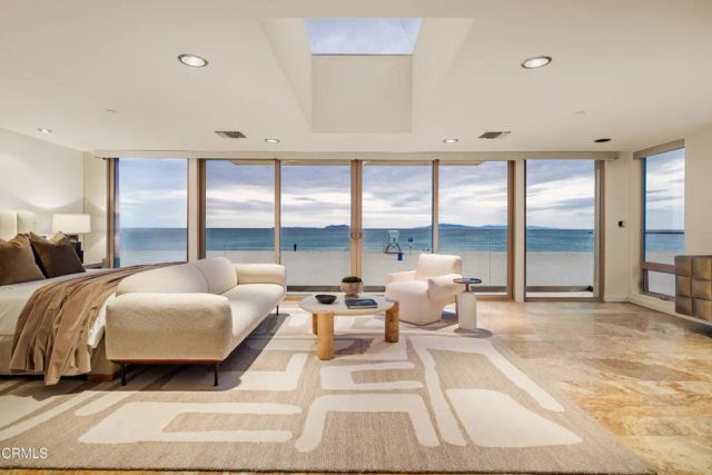 1825 Ocean Drive, Oxnard, CA 93035