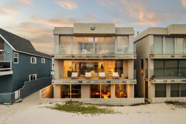 1825 Ocean Drive, Oxnard, CA 93035