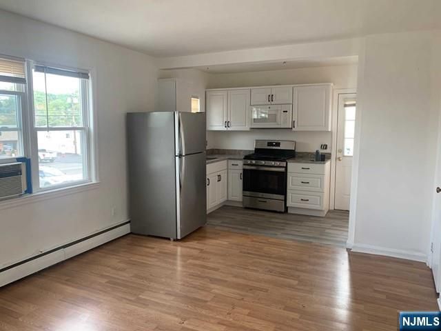 44 Central Avenue, Midland Park, NJ 07432