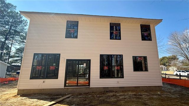 1631 Colonial AVE, Smithfield, VA 23430