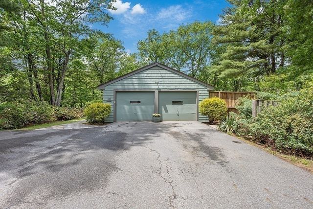 139 Stoney Lea Road, Dedham, MA 02026