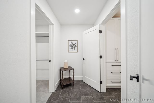 6601 S 5th Avenue, Broken Arrow, OK 74011